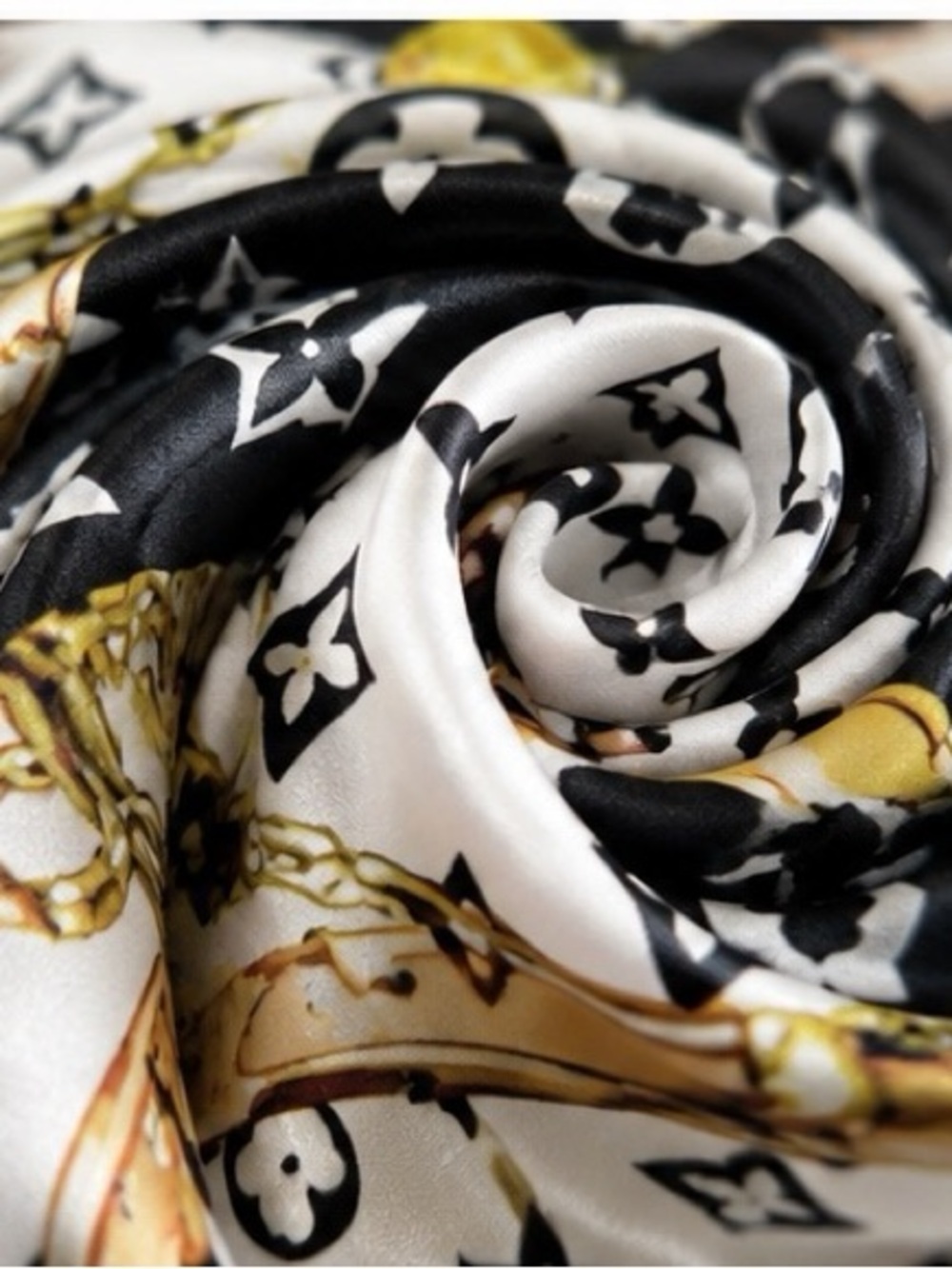 Black & White Chain Print Silk Inspired Scarf - Picture 3 of 3